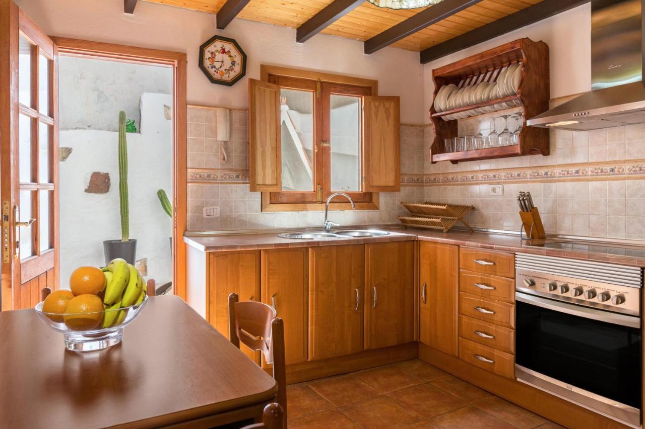 Casa La Huertecilla Villa La Sorrueda Bagian luar foto