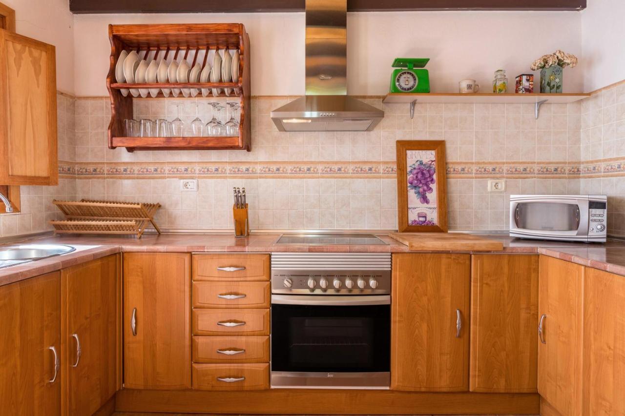 Casa La Huertecilla Villa La Sorrueda Bagian luar foto