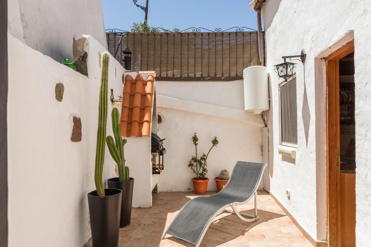 Casa La Huertecilla Villa La Sorrueda Bagian luar foto